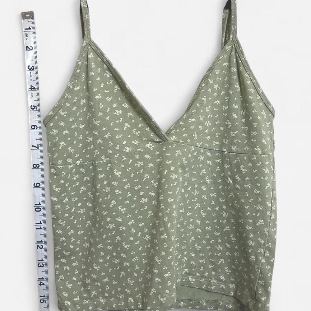 Brandy Melville Women's Green and White Vest